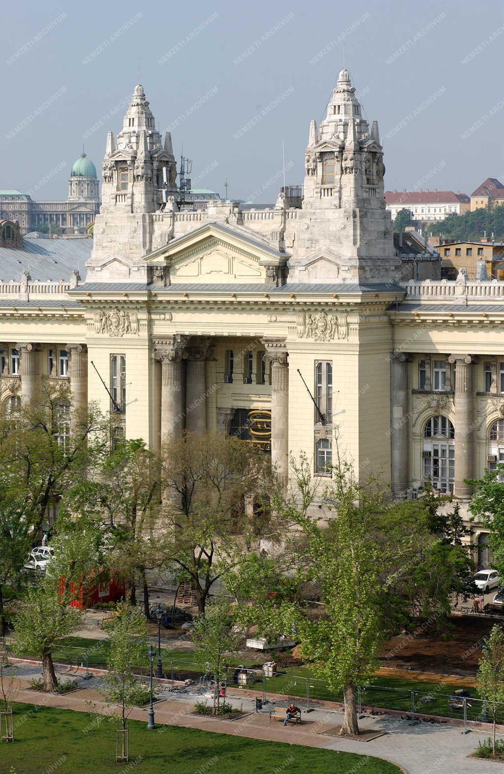 Városkép - Műemlék - A Magyar Televízió székháza