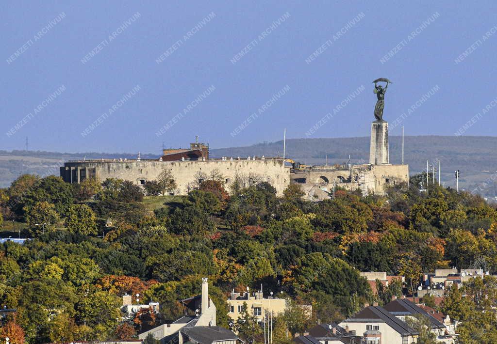 Városkép - Budapest látképe a Sas-hegyről