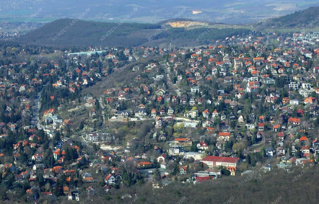 Városkép - Budapest - Máriaremete városrész panorámája