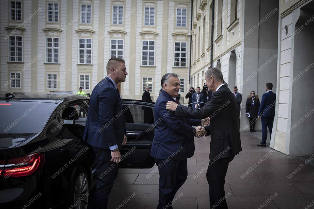 Orbán Viktor Prágában