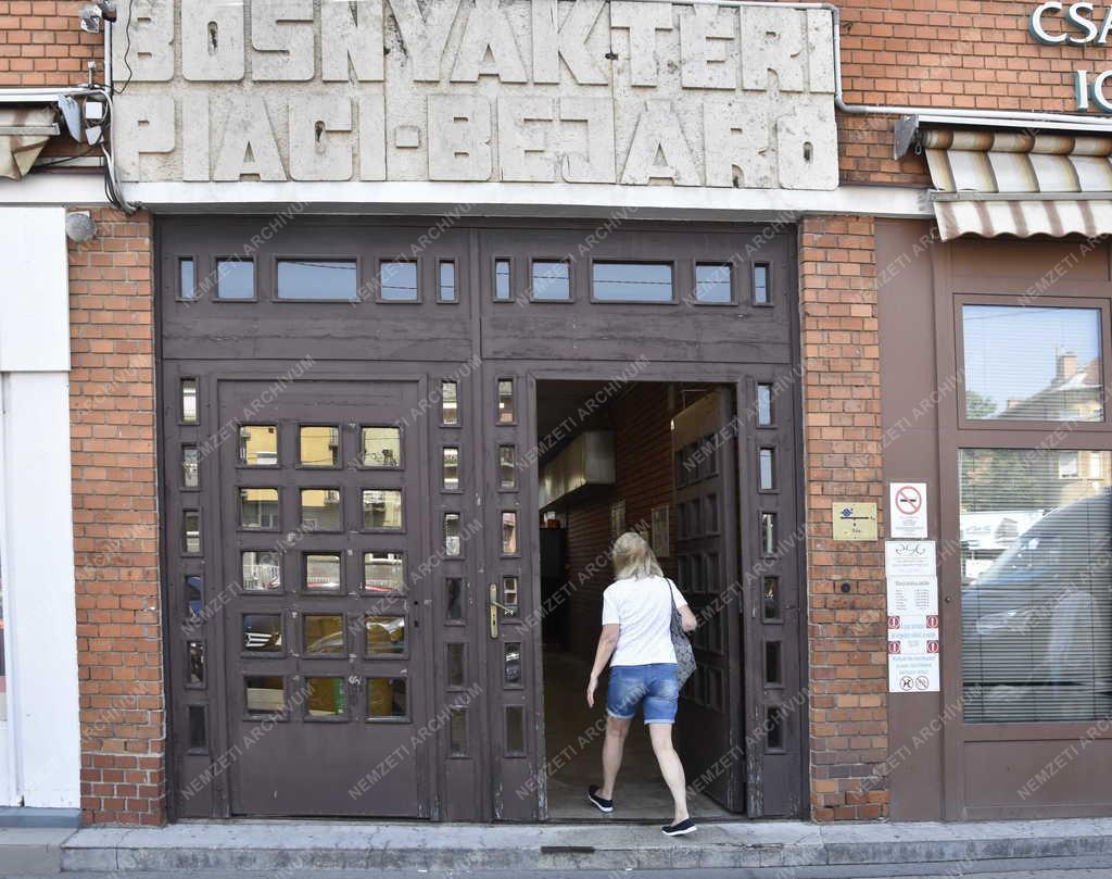 Kereskedelem - Budapest - Bosnyák téri Vásárcsarnok és Piac