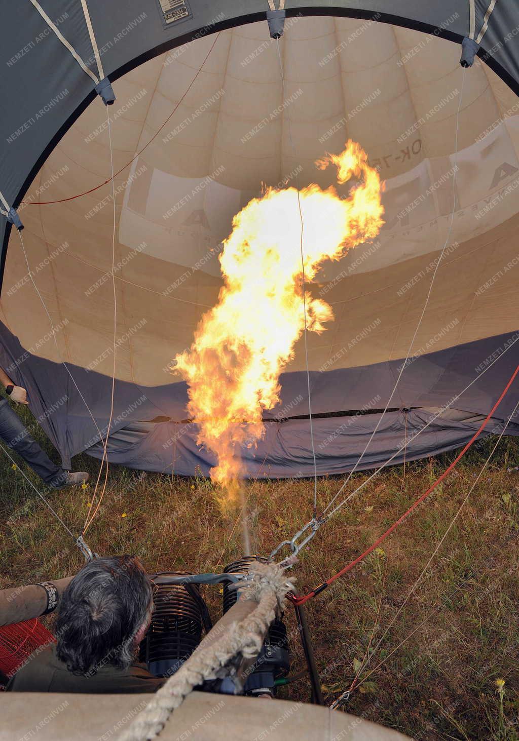 Sportoló - Debrecen - Végh Sándor hőlégballon-pilóta