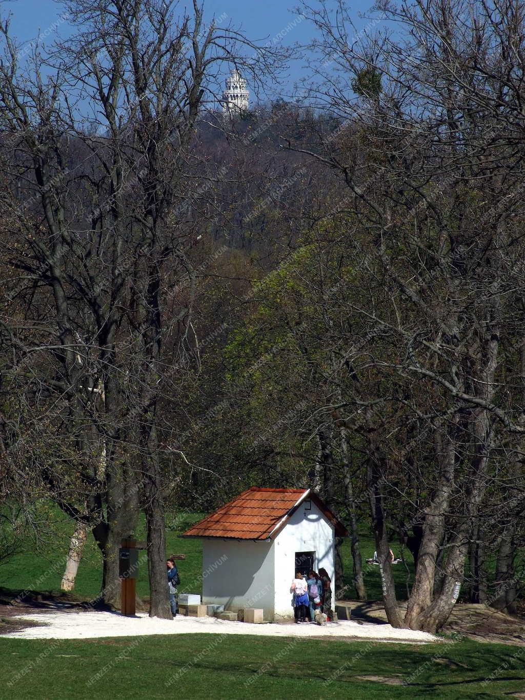 Egyházi épület - Budapest - Az Anna-réti kápolna