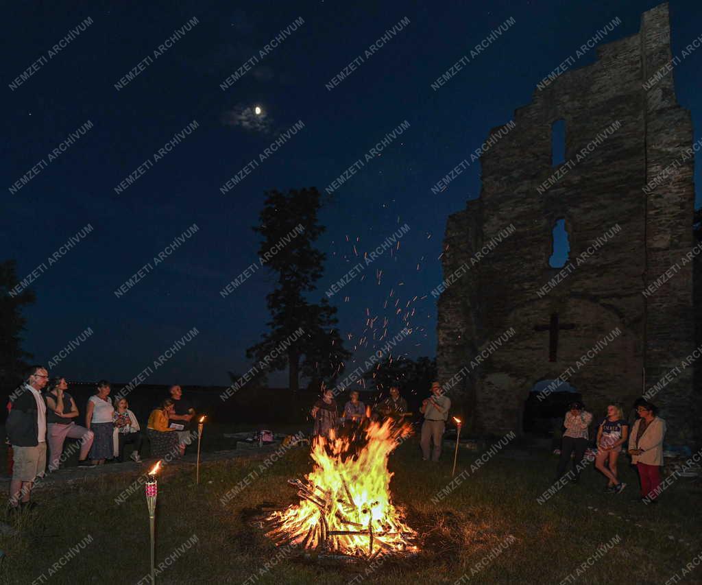 Hagyomány - Nyári napforduló ünnepe