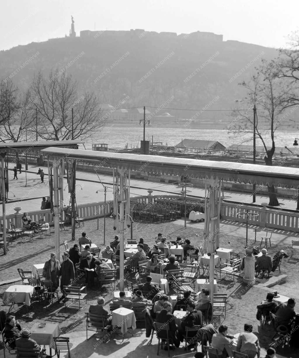 Városkép - Tavasz Budapesten