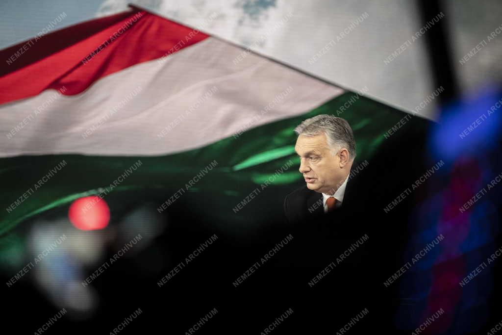 Orosz hadművelet - Orbán Viktor interjút adott az M1 aktuális csatornának