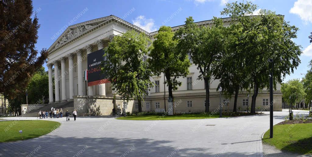 Városkép - Budapest - Nemzeti Múzeum