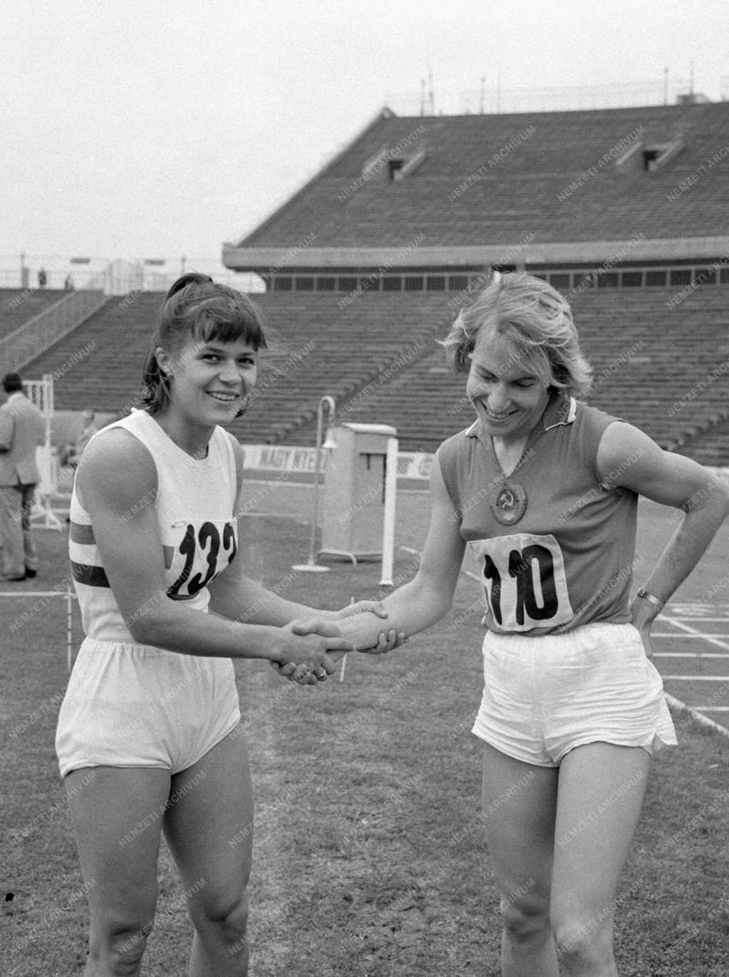 Sport - Az 1965-ös Universiade Budapesten 