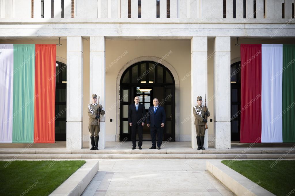 Orbán Viktor Bulgária elnökével tárgyalt