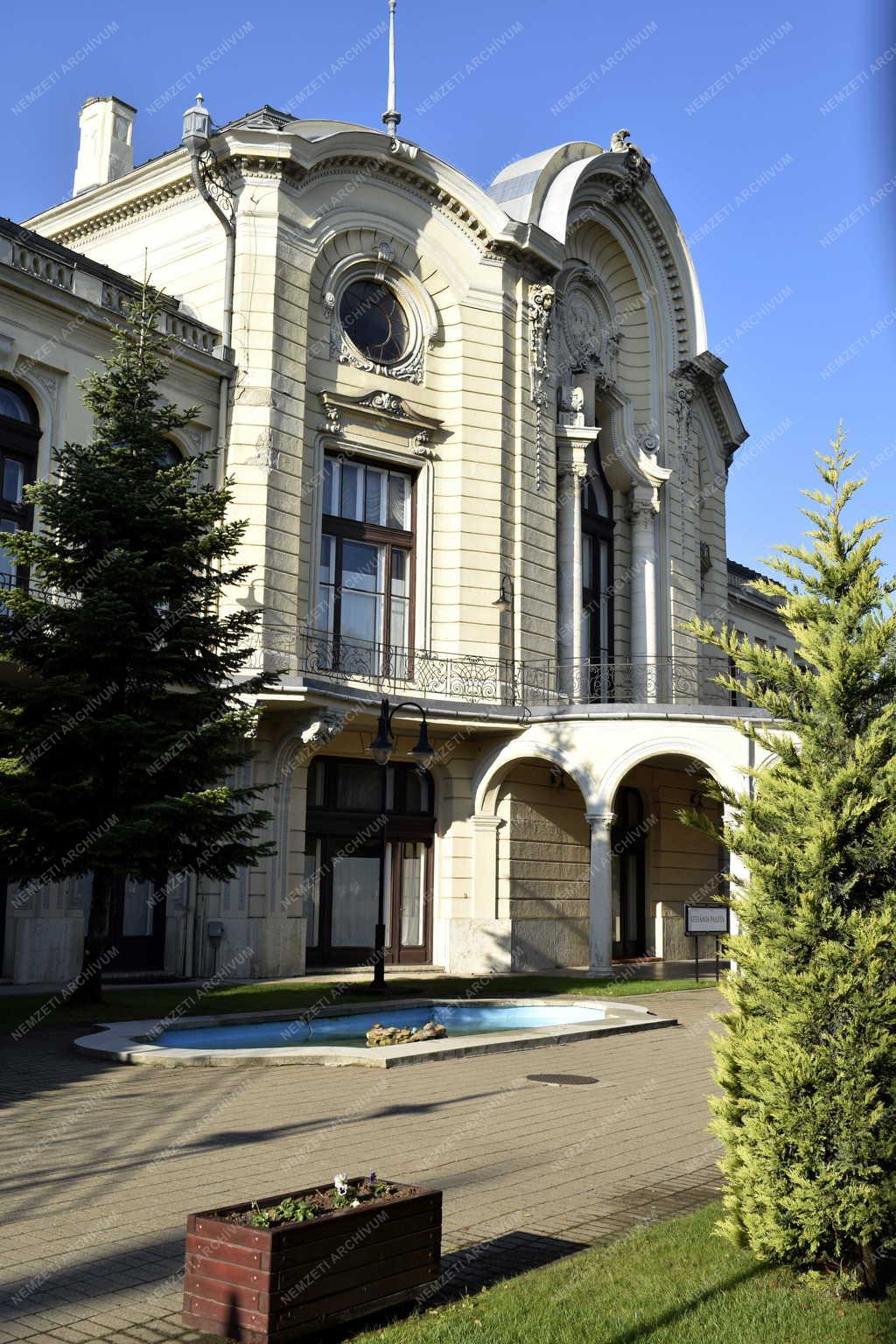 Városkép - Budapest - Stefánia Palota és Honvéd Kulturális Központ 
