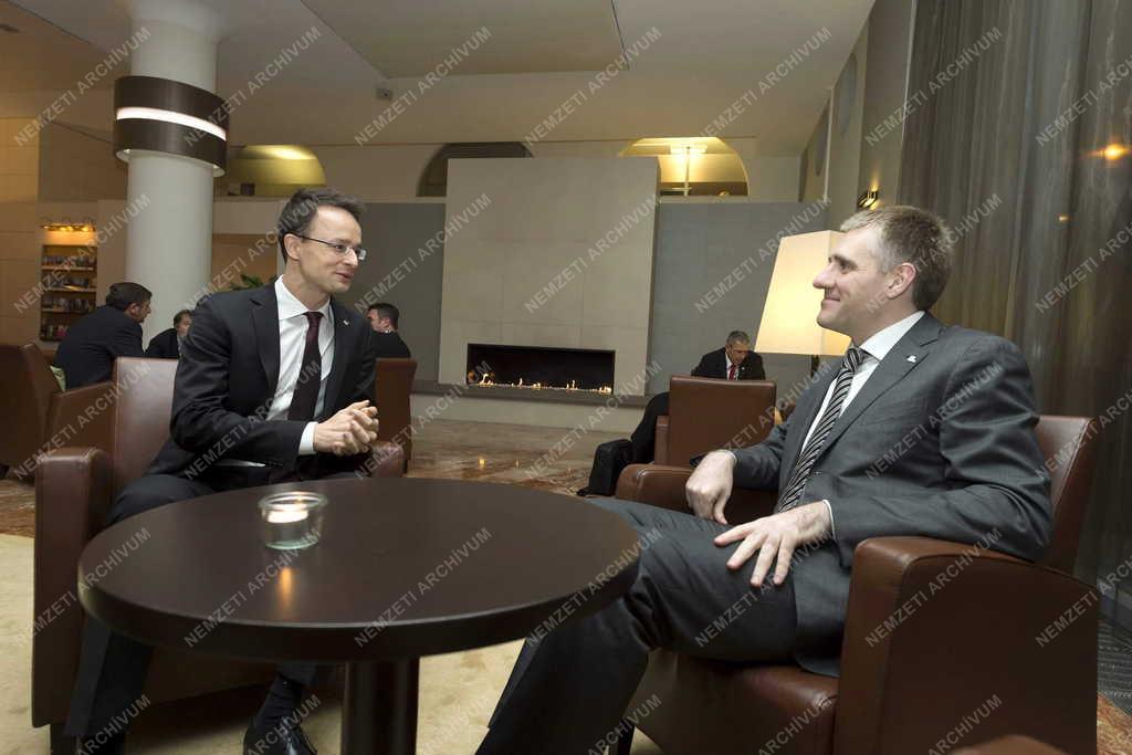 Az EBESZ minisztereinek bázeli tanácskozása