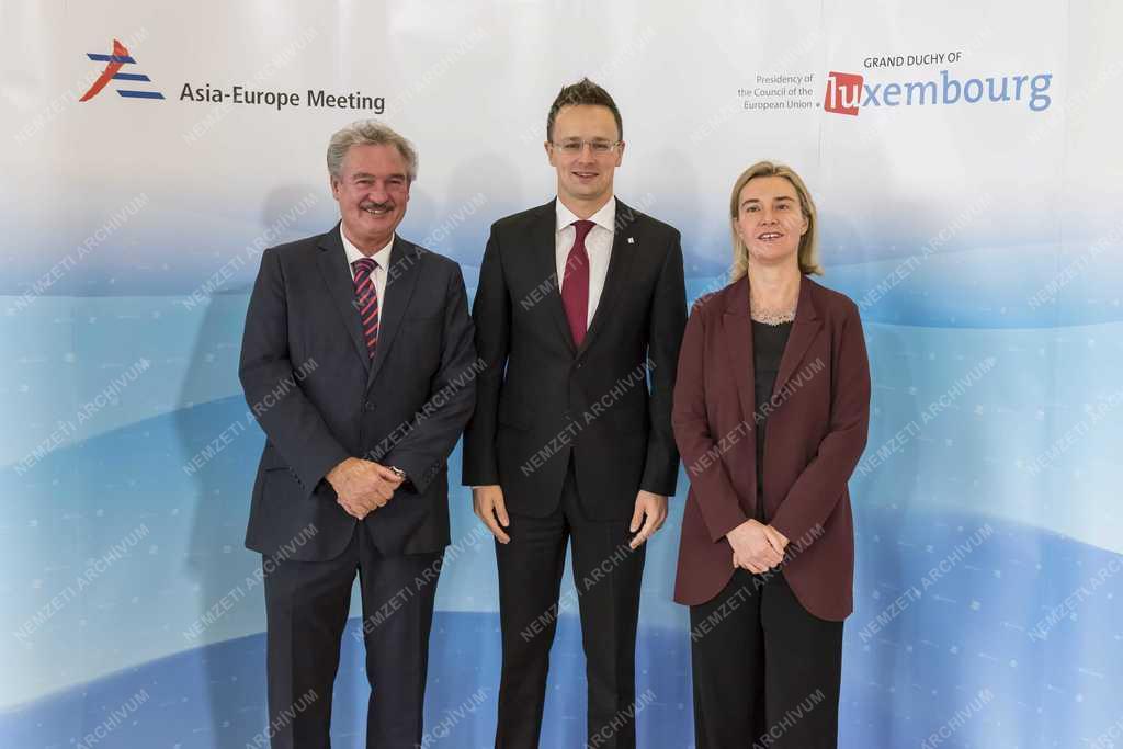 Szijjártó Péter az Ázsia-Európa Találkozó (ASEM) külügyminiszteri szintű tanácskozásán Luxembourgban