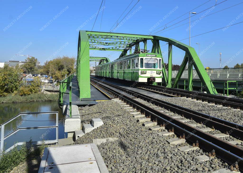 Közlekedés - Budapest - Felújították a Kvassay hídat