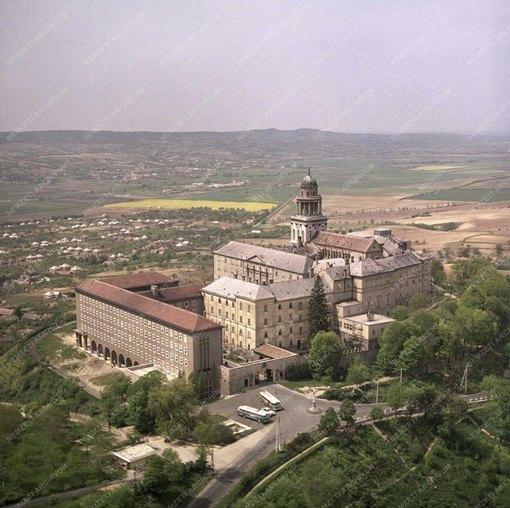 Városkép - Pannonhalma - Bencés Főapátság