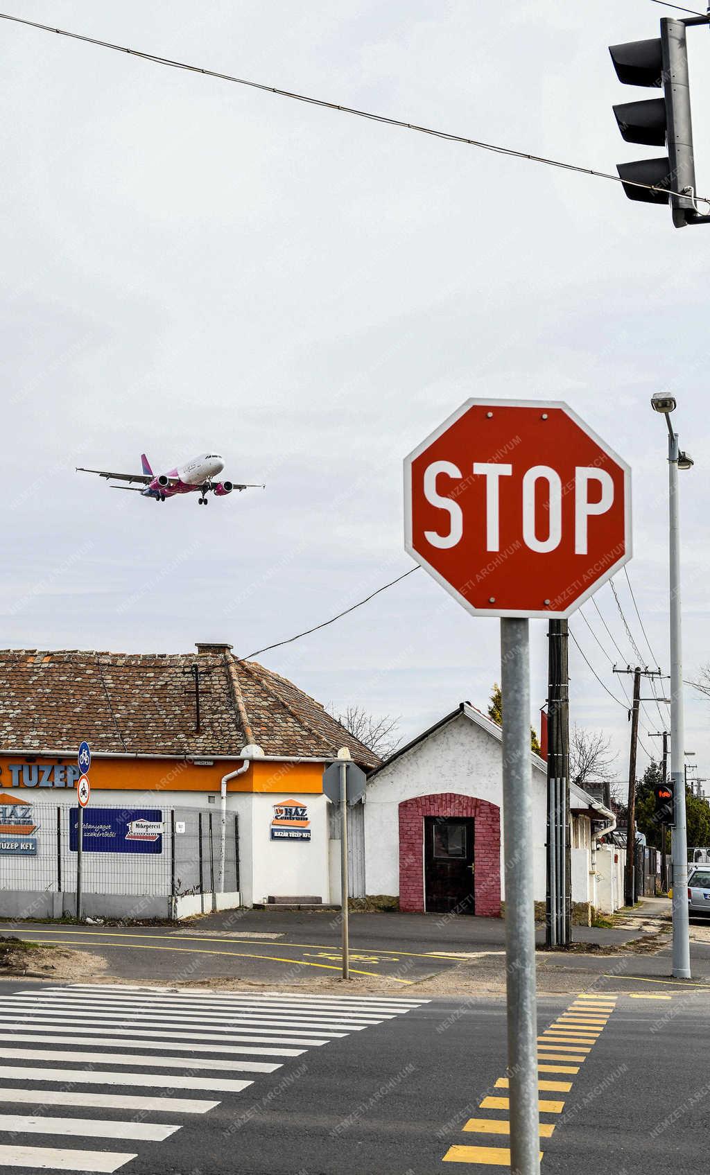 Közlekedés - Debrecen - Wizz Air pilóták gyakorlata