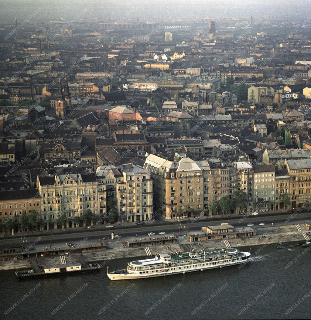 Városkép - Budapest - Kilátás a Citadelláról