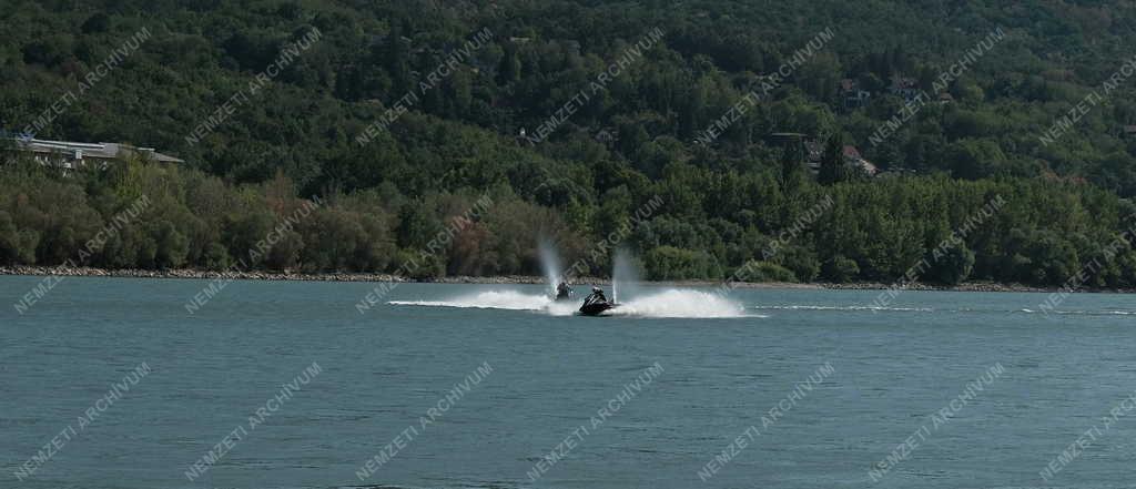 Sport - Jet-skik Visegrádnál