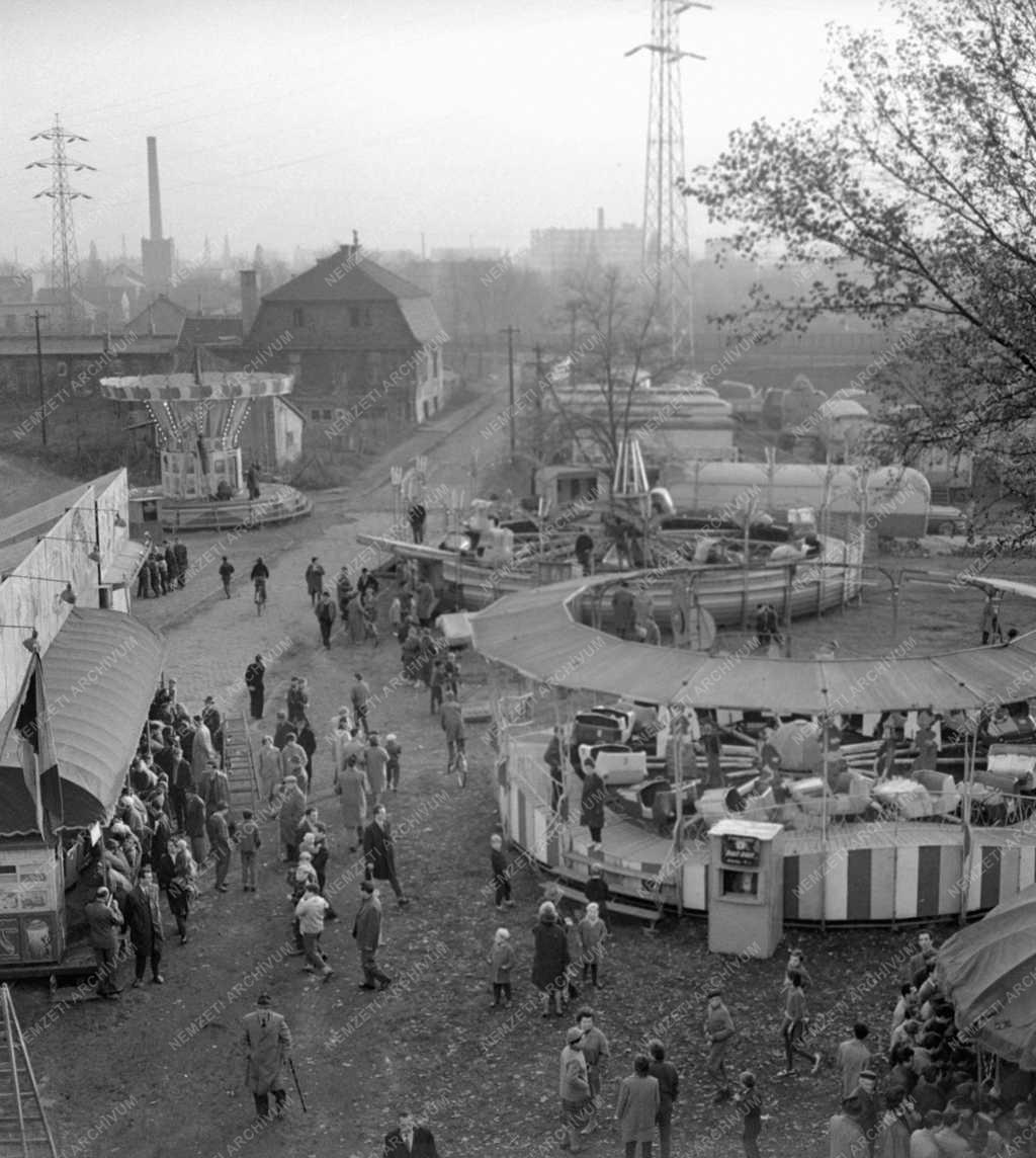 Szabadidő - Luna Park Budapesten