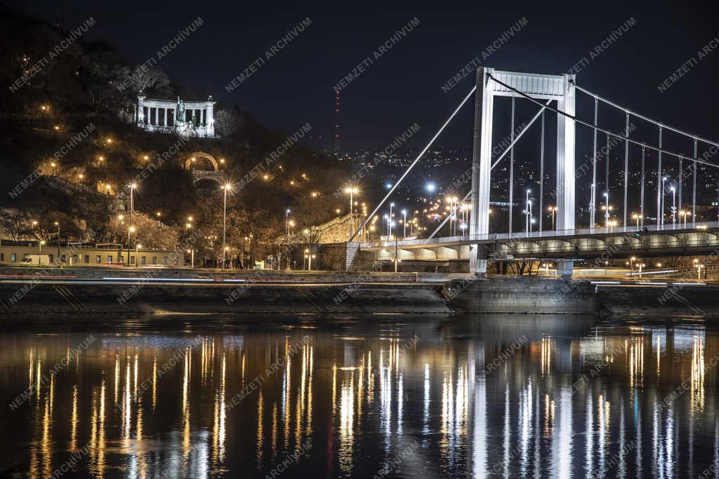 Esti városkép - Budapest - Erzsébet híd