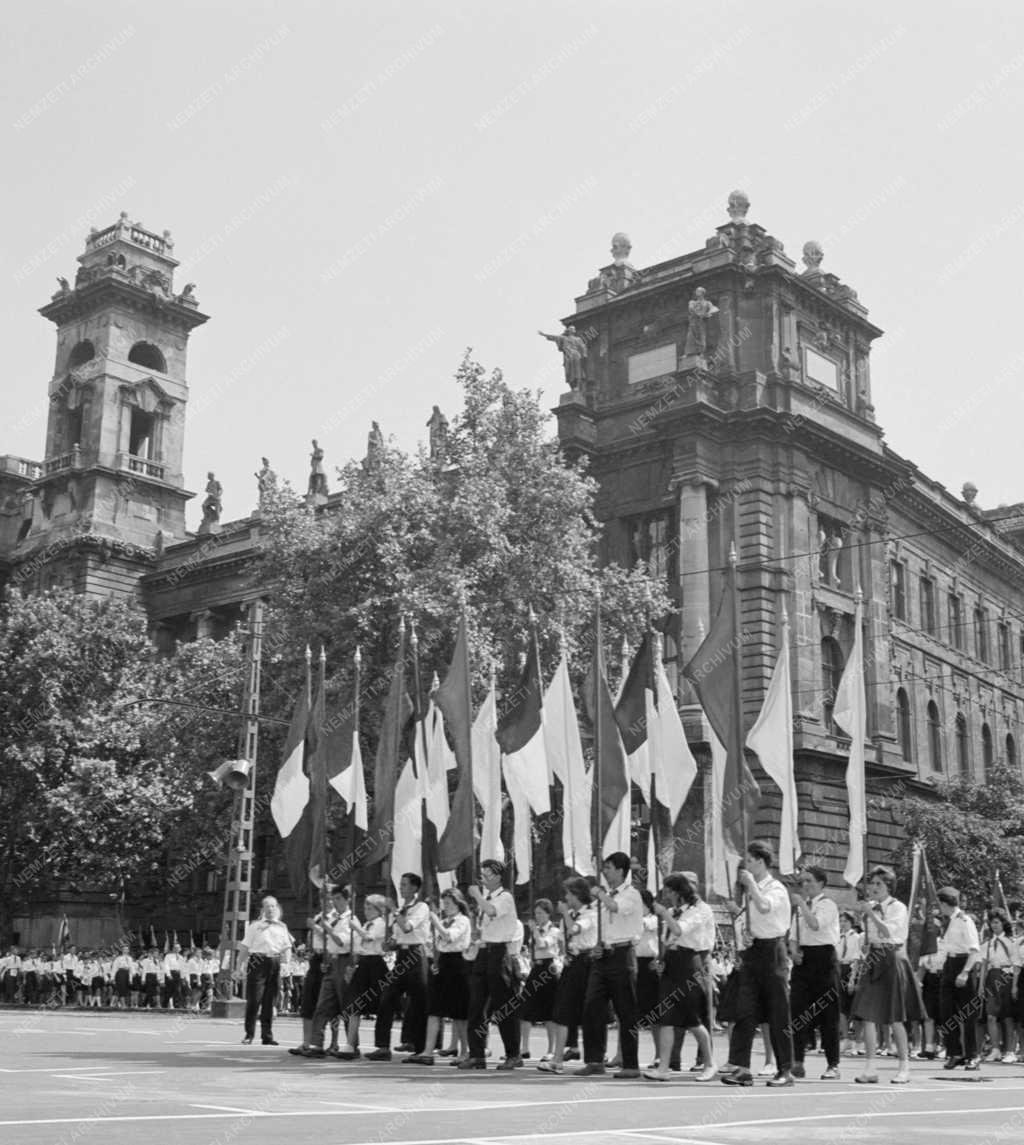 Szervezet - Magyar Úttörők III. találkozója