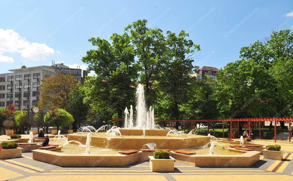 Budapest - Szökőkút - Mechwart András tér