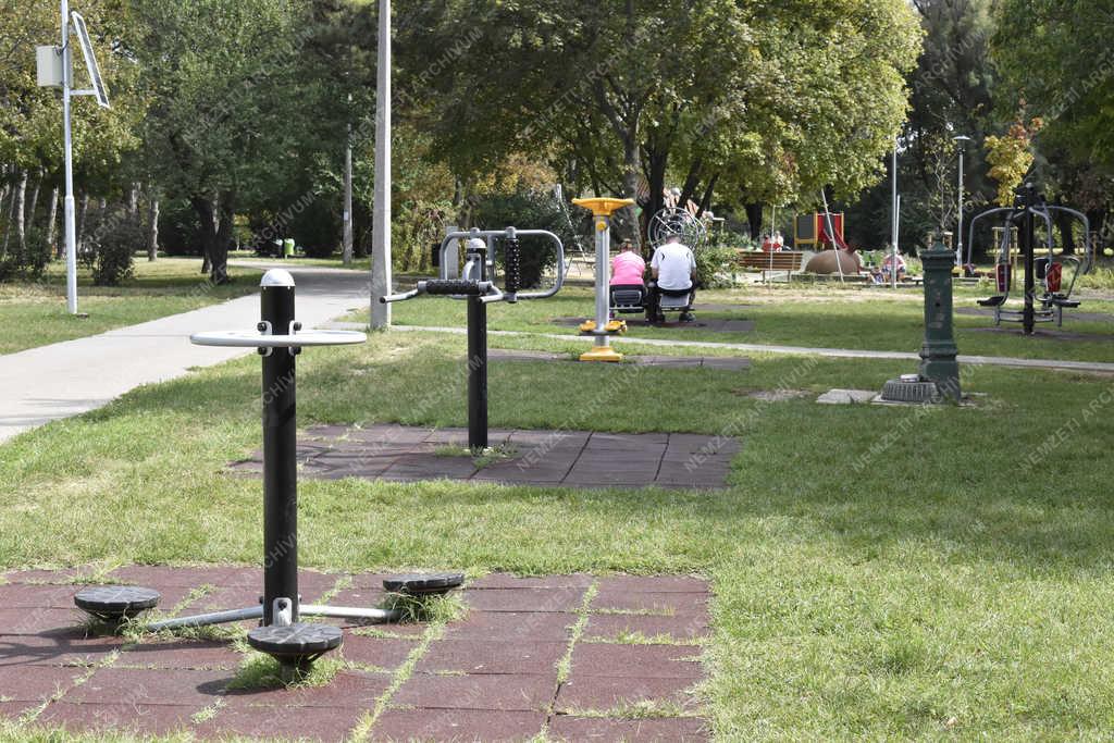 Városkép - Budapest - Óhegy Park Kőbányán