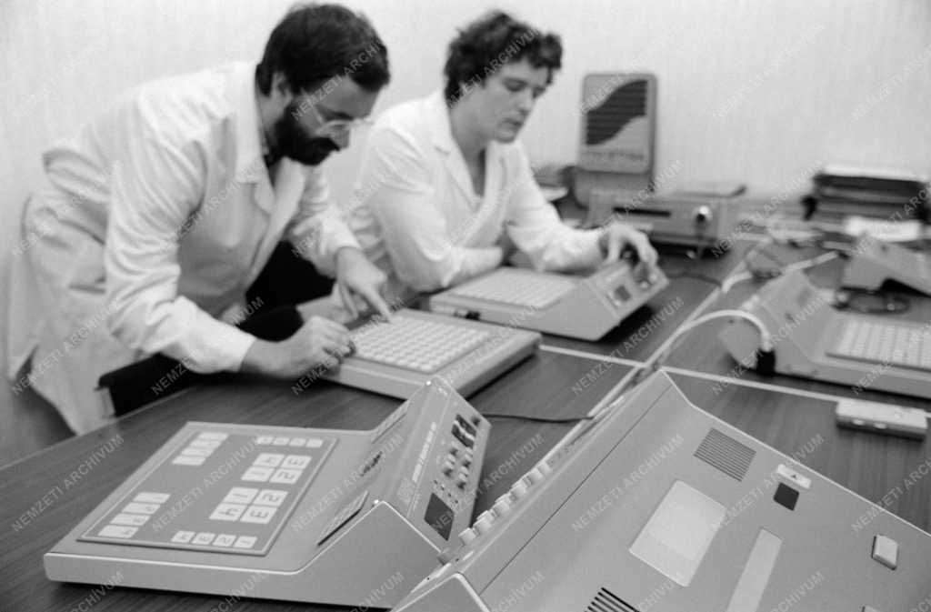 Technika - Export - Struktúra Szervezési Vállalat: Ergonomiai műszerek