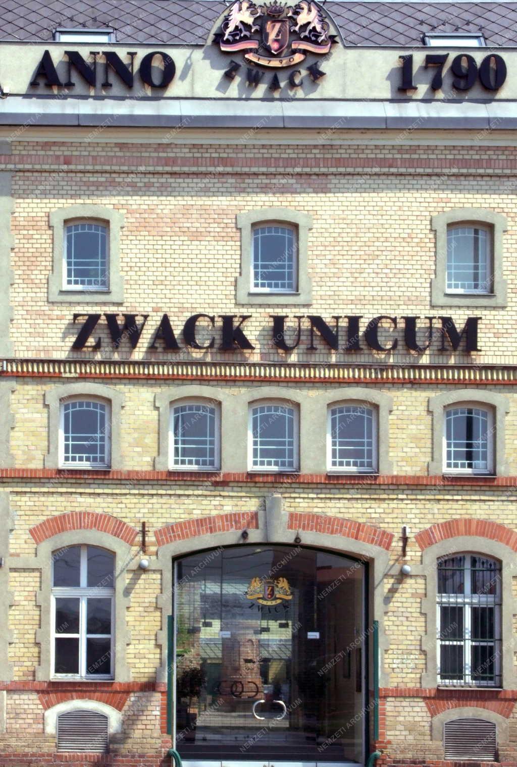 Épület - Budapest - A Zwack Unikum Nyrt. székháza