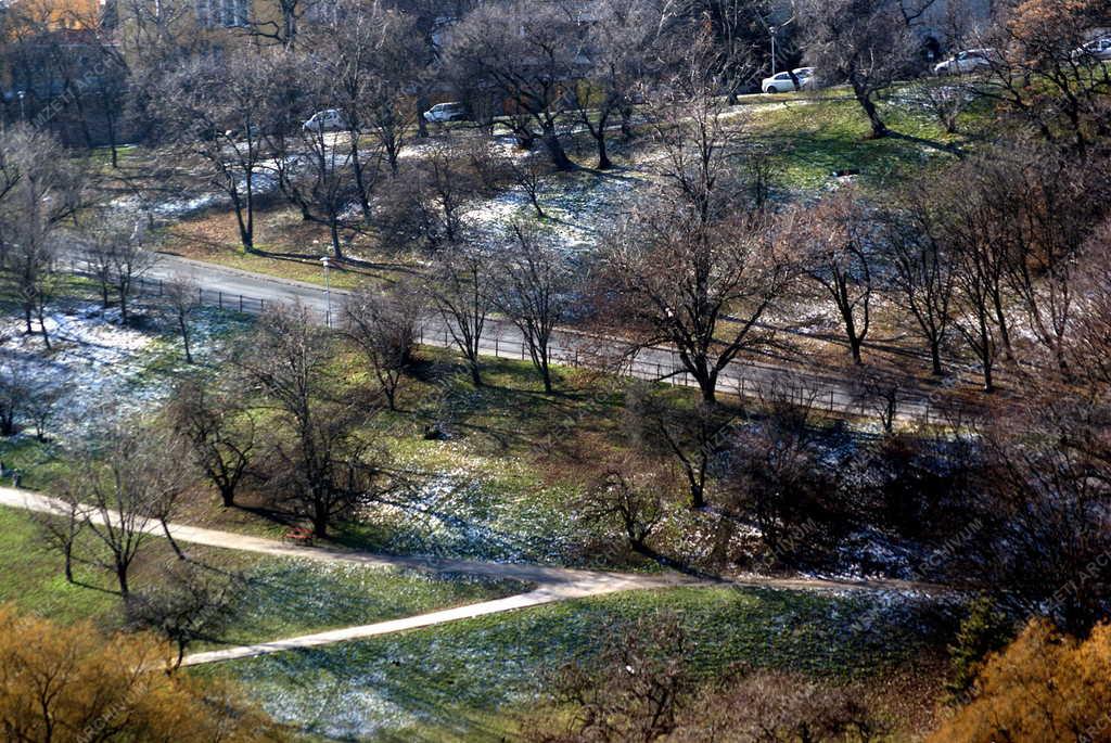 Városkép - Budapest - A tabáni közpark részlete 