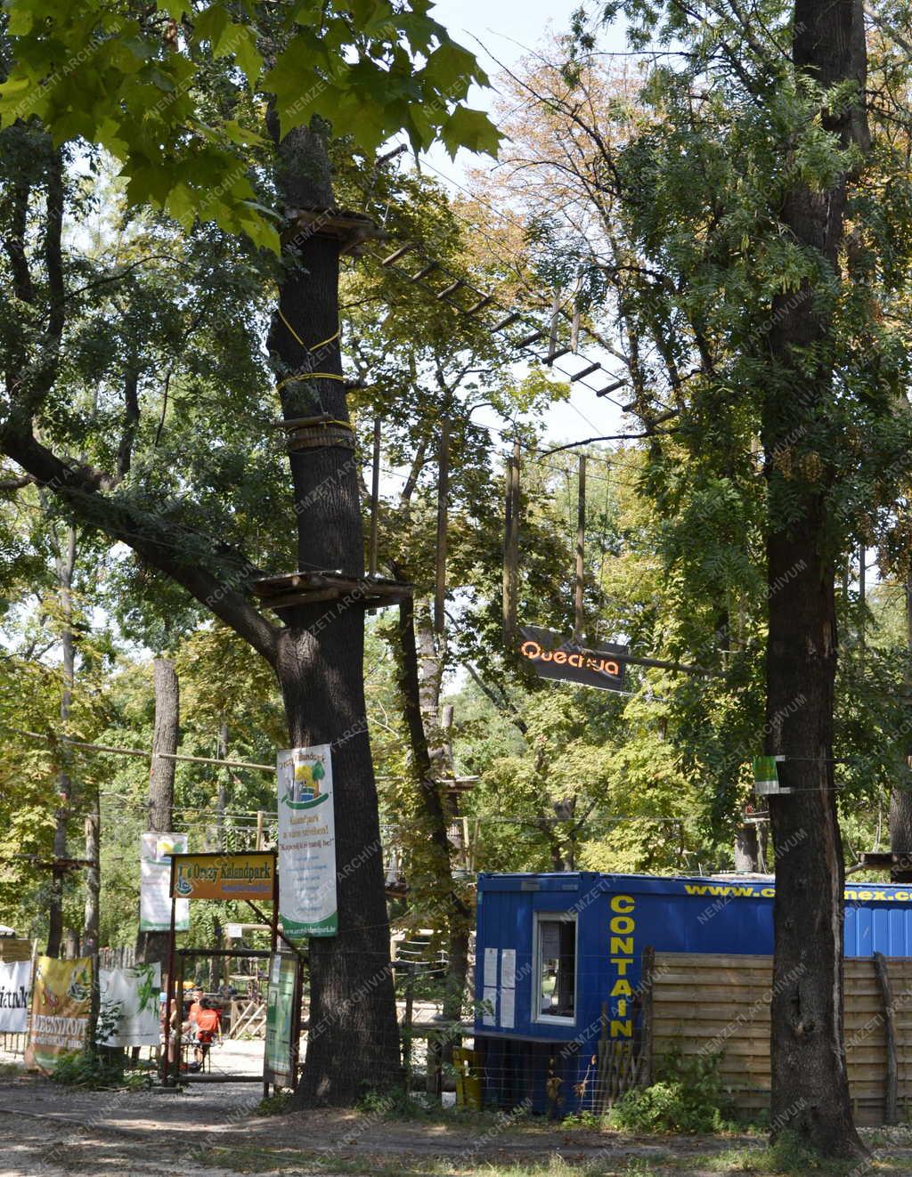 Szórakozás - Budapest - Az Orczy Kalandpark bejárata