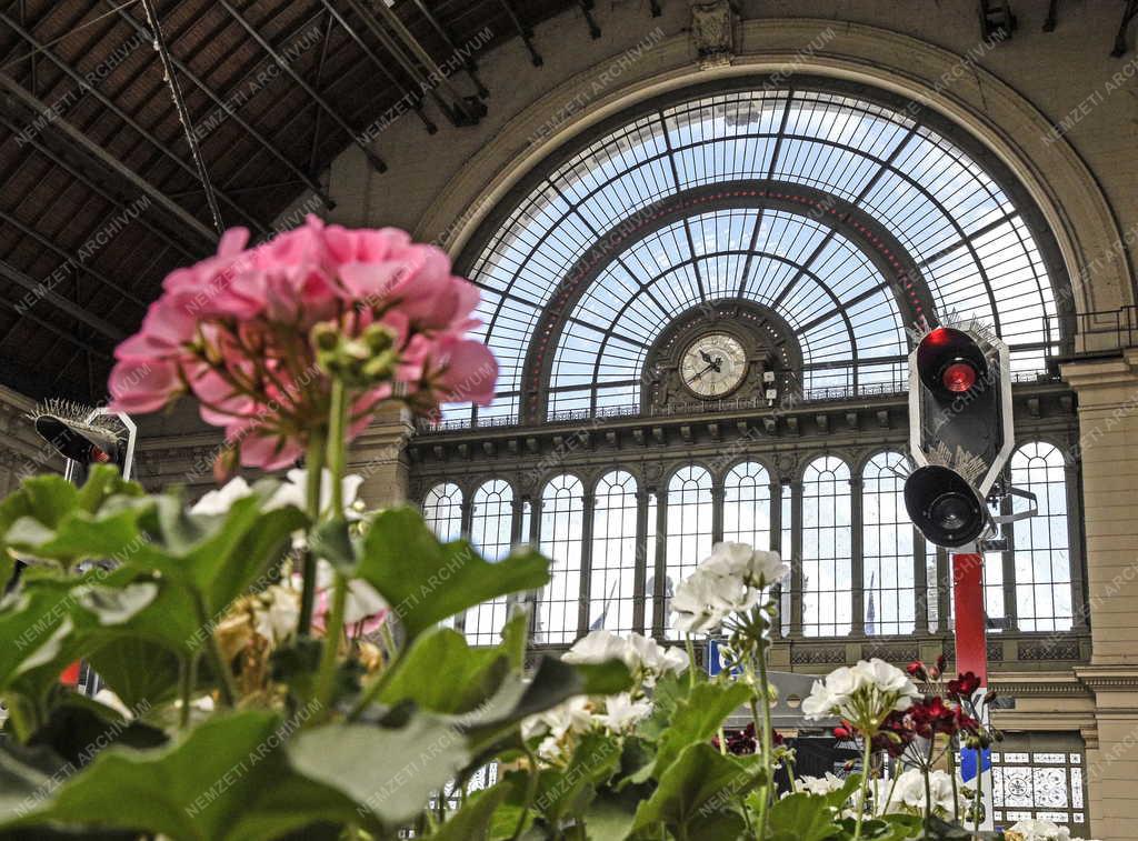 Közlekedés - Budapest - Keleti pályaudvar