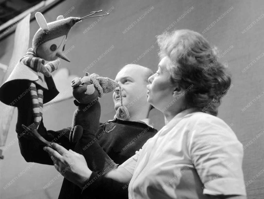 Kultúra - Bábanimáció - Mazsola és Manócska