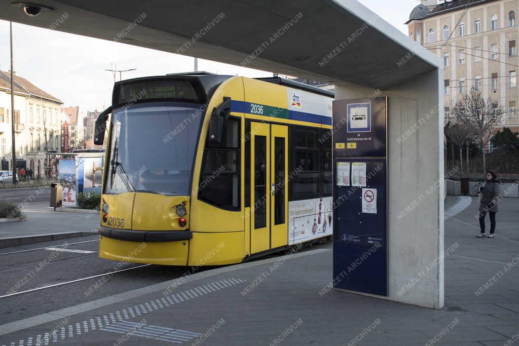 Városkép - Budapest - Széll Kálmán tér