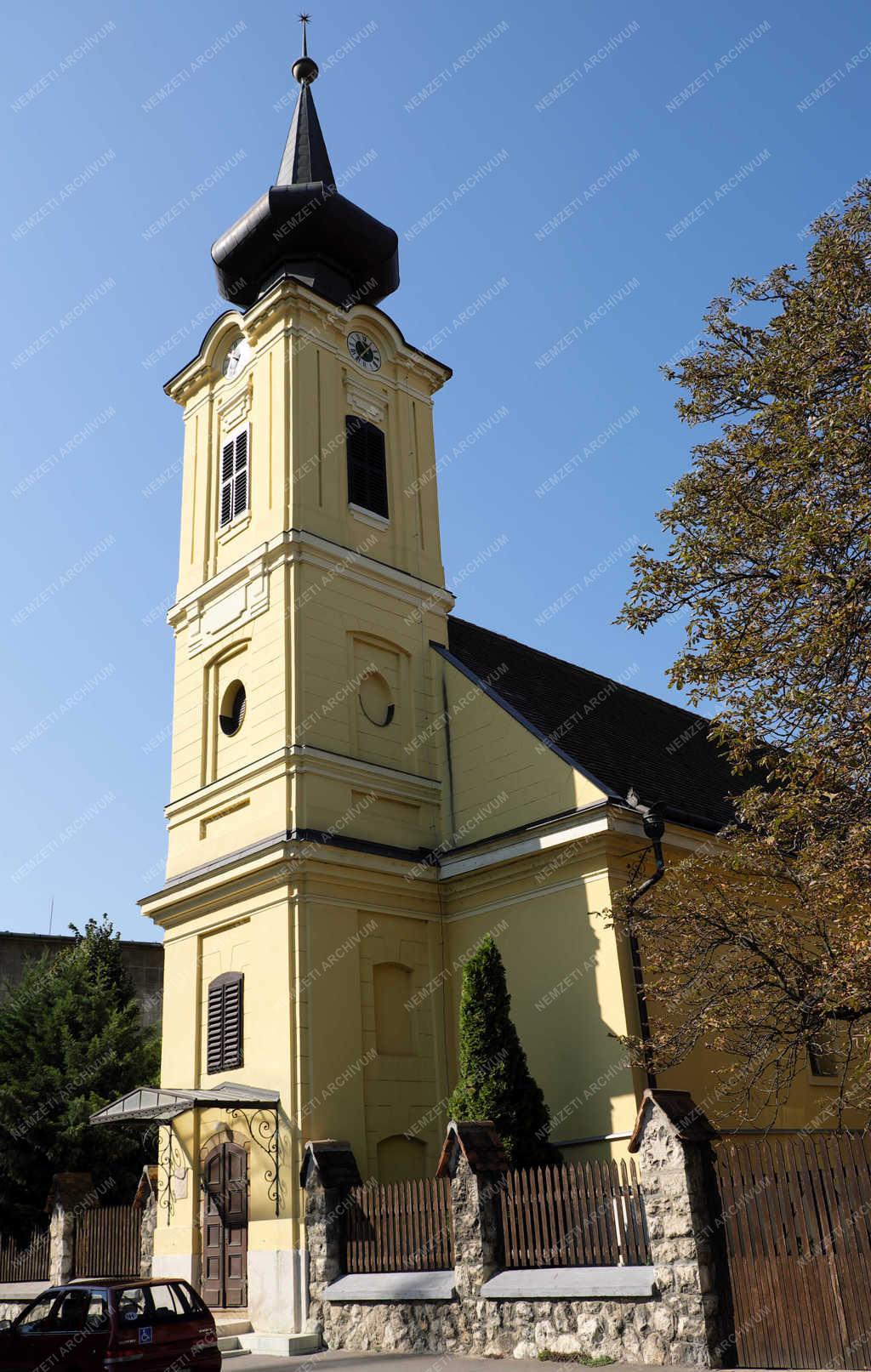 Egyházi épület - Budapest - Óbudai refomátus templom