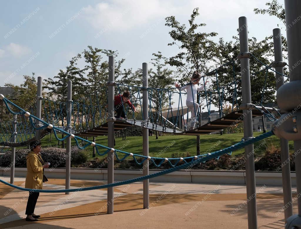 Városkép - Budapest - Széllkapu Park