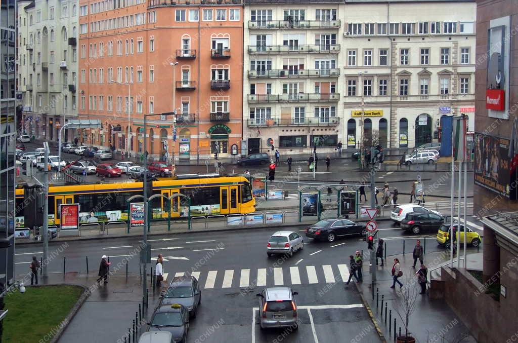 Városkép - Budapest -  A Széna tér 