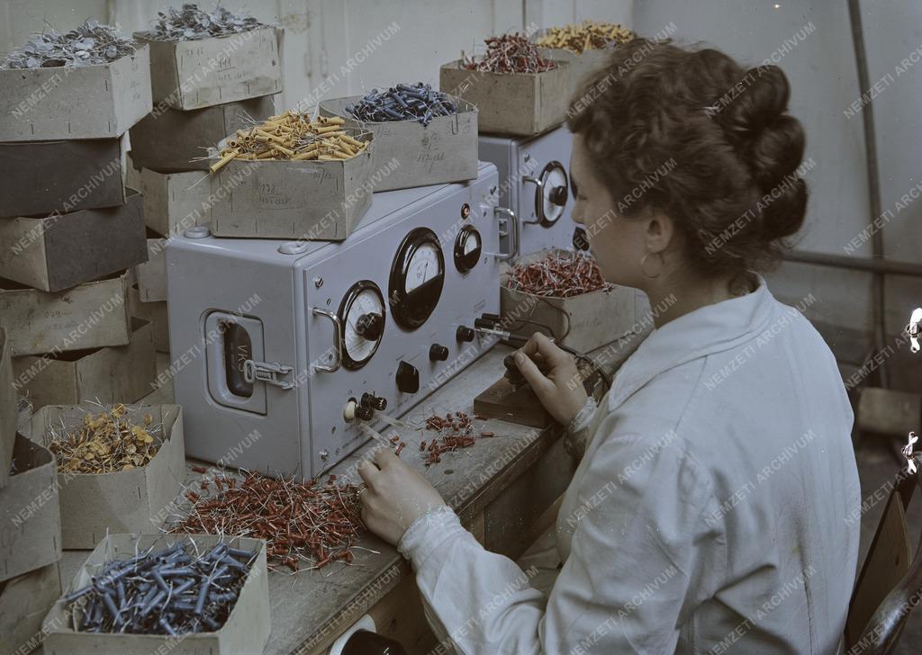 Elektronikai ipar - Beloiannisz Híradástechnikai Gyár
