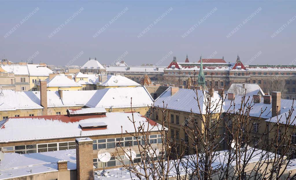 Városkép - Budapest - A behavazott Műszaki Egyetem 