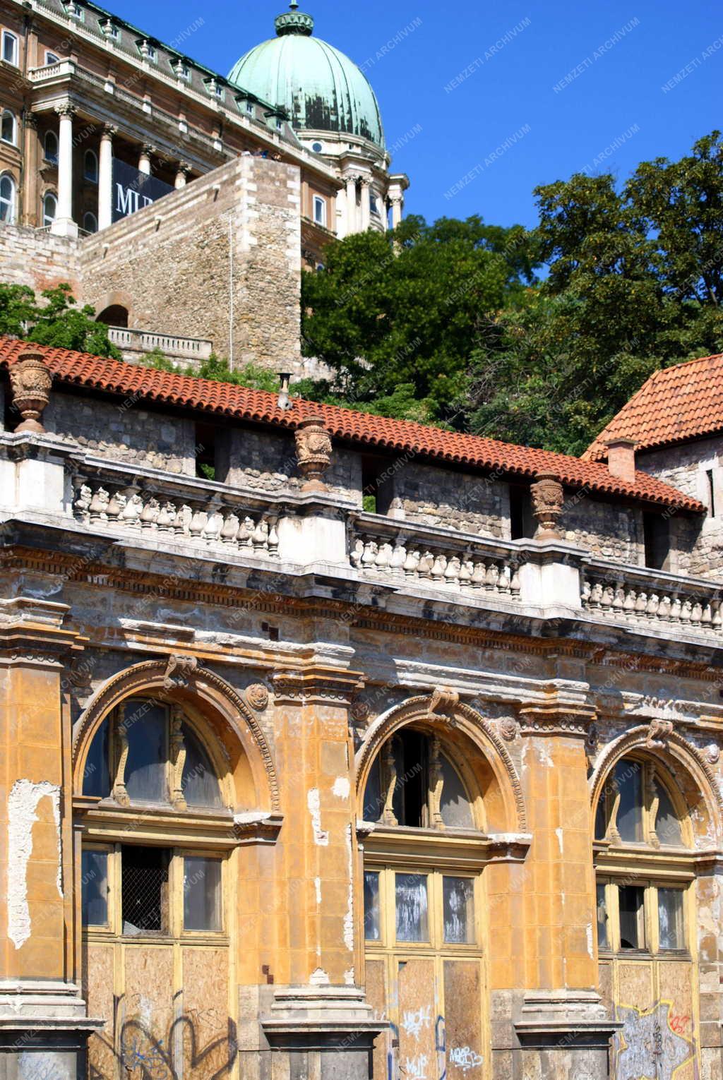 Budapest - Városkép - A Várkert Bazár