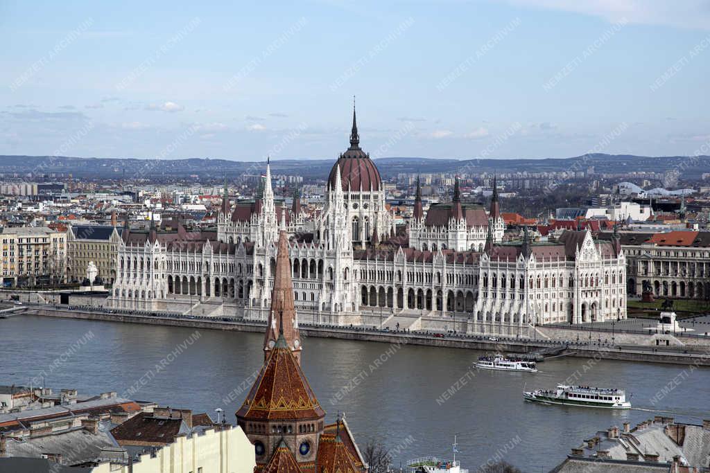 Városkép - Budapest - A Parlament épülete