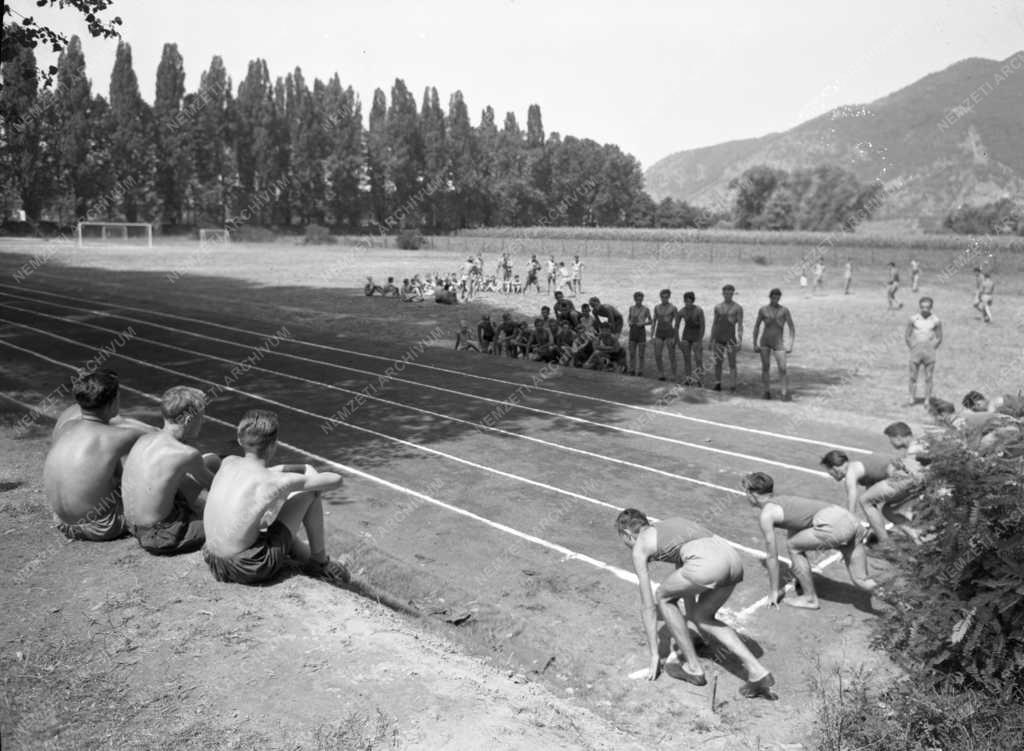 Sport - Oktatás - MTH - Visegrádi üdülő - Sporttábor