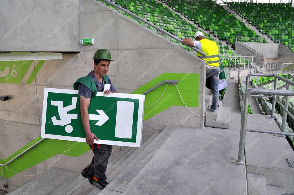 Sportlétesítmény - Budapest - Az  FTC új stadionja az Üllői úton