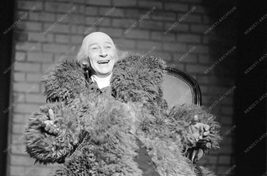 Kultúra - A.Szuhovo-Kobilin Tarelkin halála - Kun Vilmos