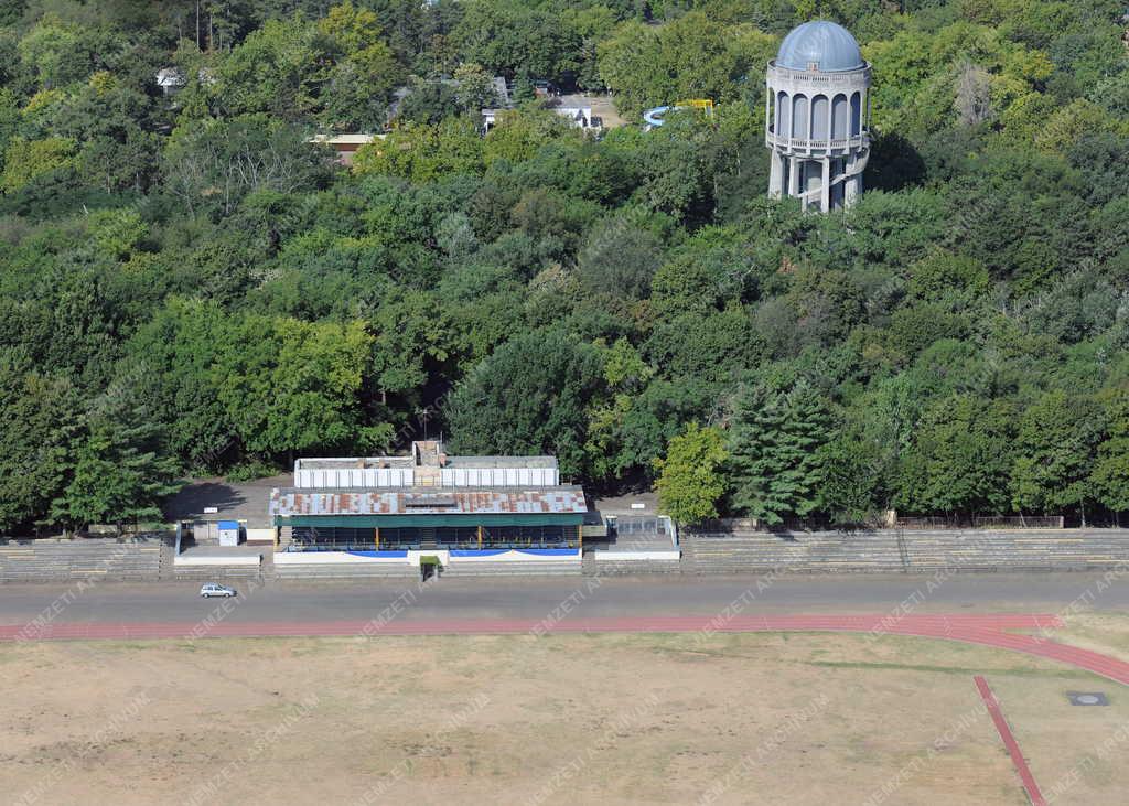 Sport - Rövidesen megkezdik a Nagyerdei Stadion építését