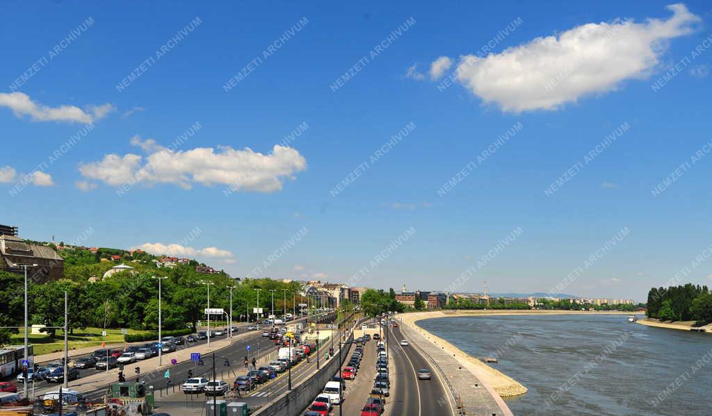 Budapest - Városkép -Árpád fejedelem útja