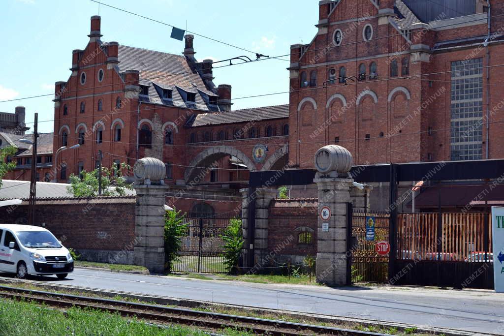 Budapest - Globus konzervgyár