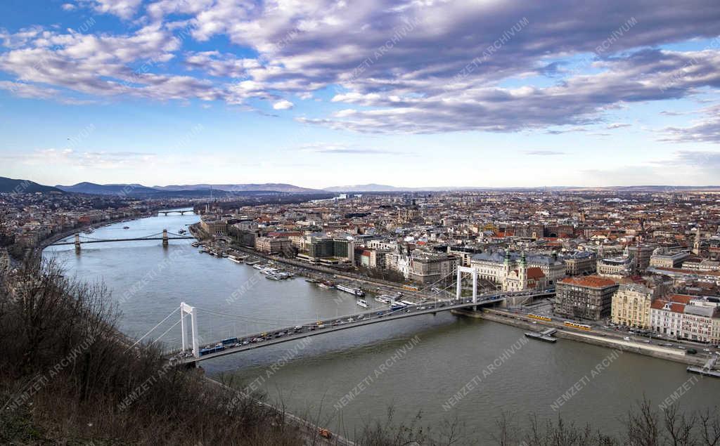 Városkép - Budapest - Dunai látkép