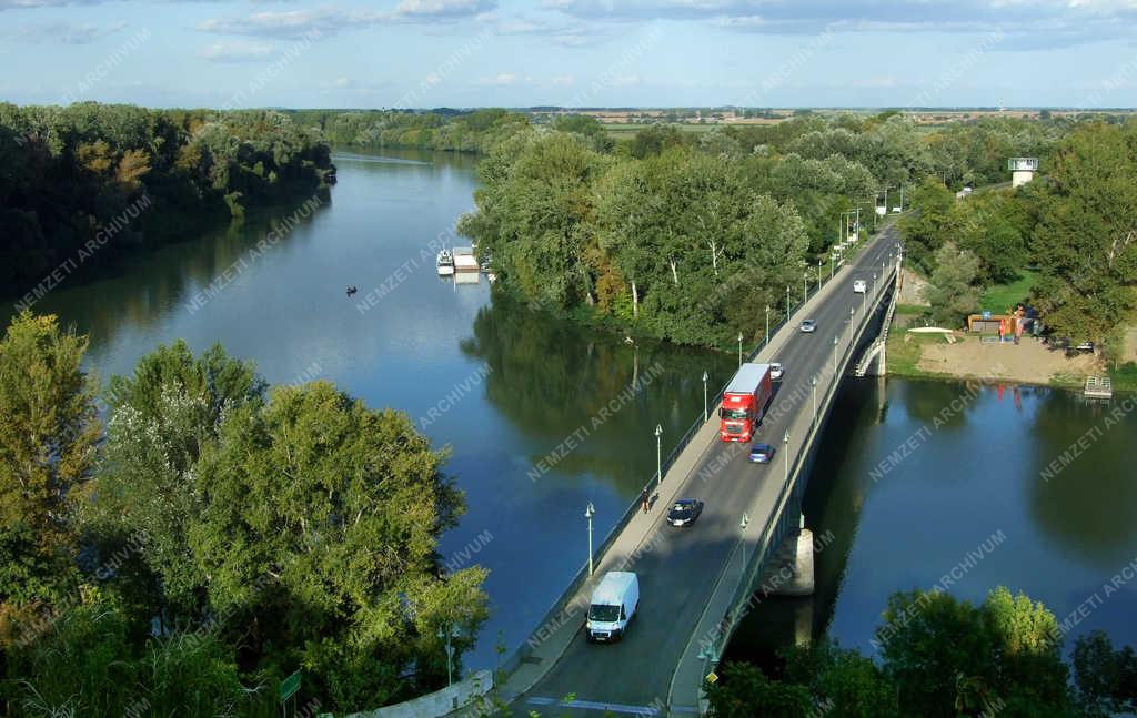 Városkép - Tokaj - Közúti híd a Tisza fölött