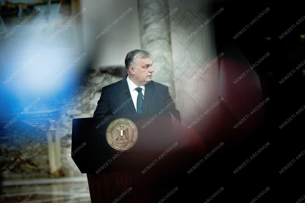 Orbán Viktor Egyiptomban