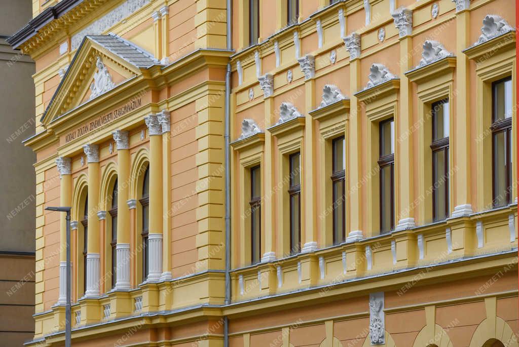 Műemlék épület - Debrecen - Debreceni Zenede